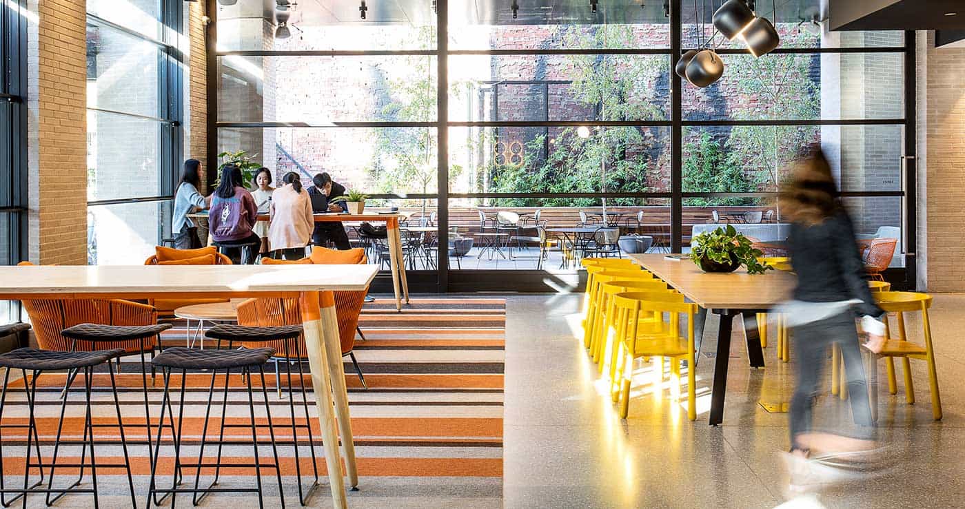 Iglu Melbourne City 前台接待处